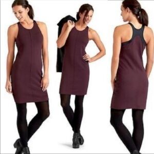ATHLETA Whirlwind Tank Dress XS Maroon Racerback Built-in Bra Stretchy